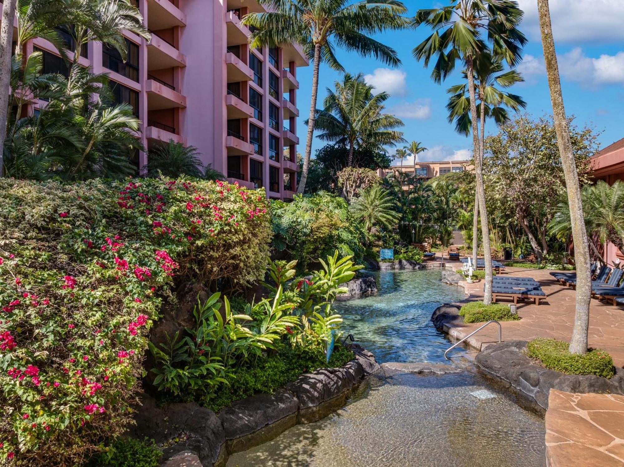 Kahana Falls Resort Napili-Honokowai Екстериор снимка